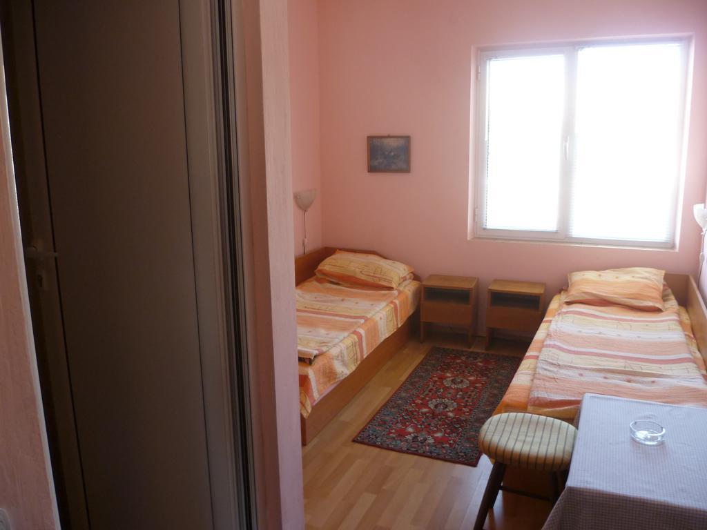 Stai Za Gosti Venera Hotel Hisarya Kamer foto