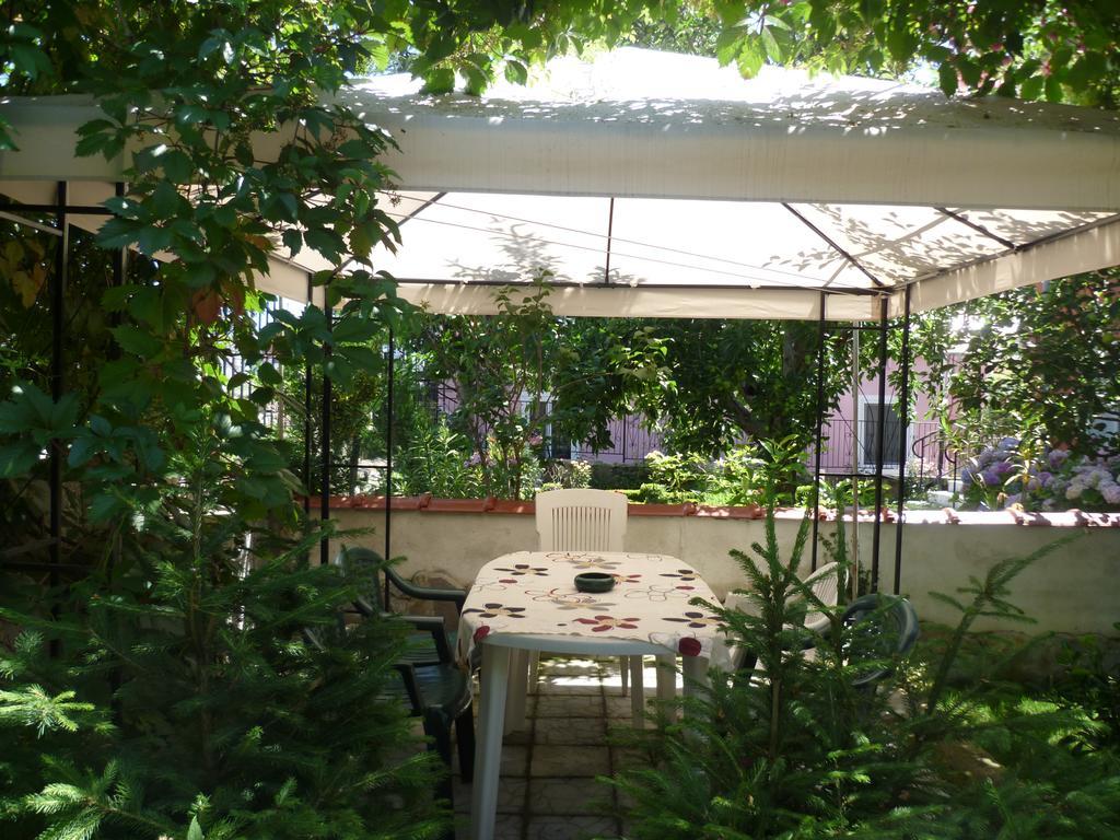 Stai Za Gosti Venera Hotel Hisarya Buitenkant foto