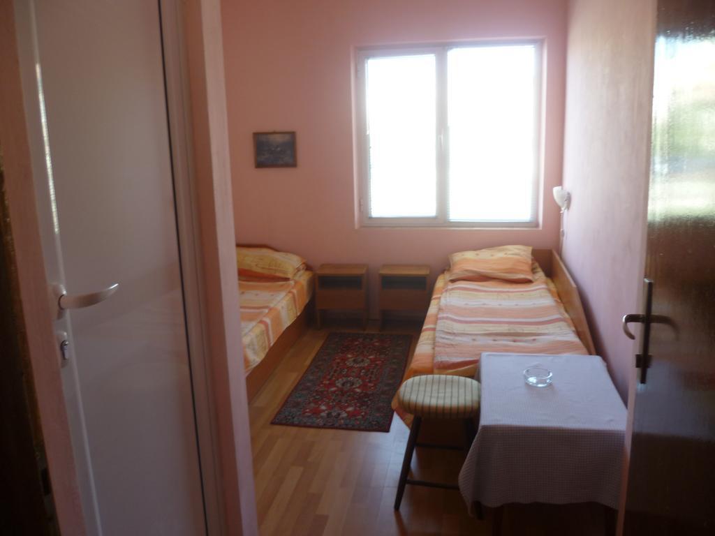 Stai Za Gosti Venera Hotel Hisarya Buitenkant foto
